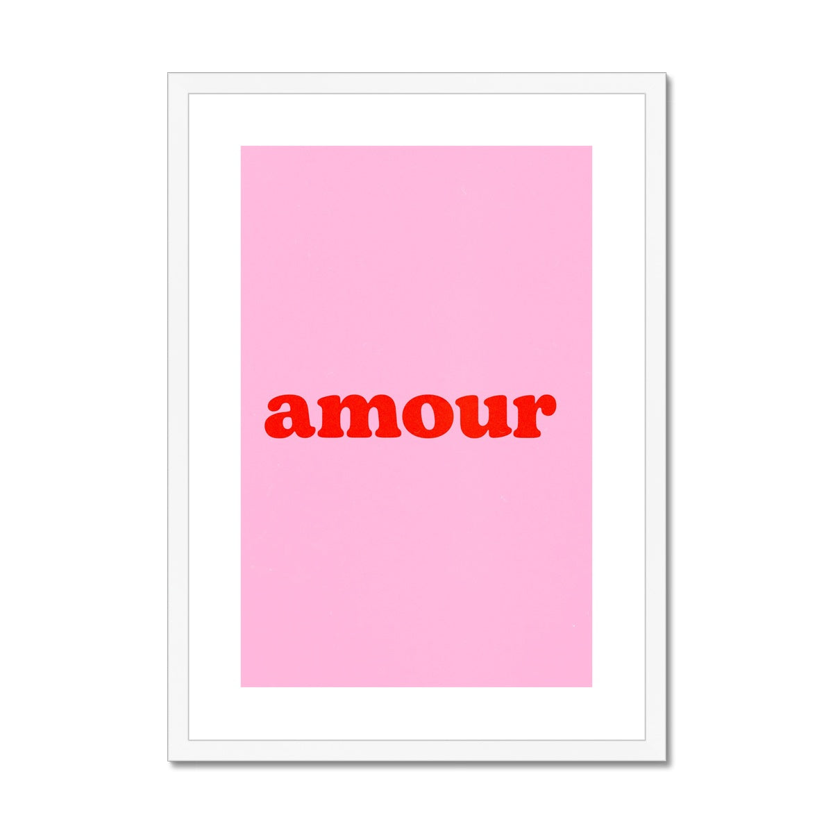 © les muses / Cool vintage typography art prints drawing from 90s grunge, girly Y2K and groovy 70s aesthetics. Retro style wall art and funky posters for trendy apartment or dorm decor with a killer aesthetic.