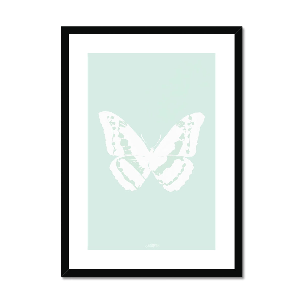 © les muses / Psyches is a collection of butterfly art prints featuring original illustrations of butterflies in an array with aura, gradient and glitter colors. The collection was inspired from the formal greek word psyche, thought to be the soul of the dead, and is comprised of over a hundred dreamy danish pastel butterfly posters, with silver and gold foil options. 