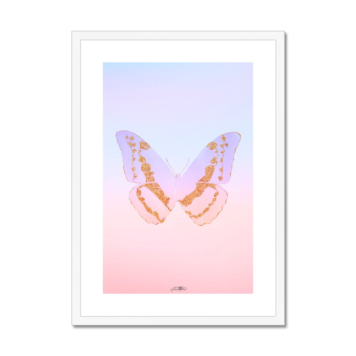 © les muses / Psyches is a collection of butterfly art prints featuring original illustrations of butterflies in an array with aura, gradient and glitter colors. The collection was inspired from the formal greek word psyche, thought to be the soul of the dead, and is comprised of over a hundred dreamy danish pastel butterfly posters, with silver and gold foil options. 