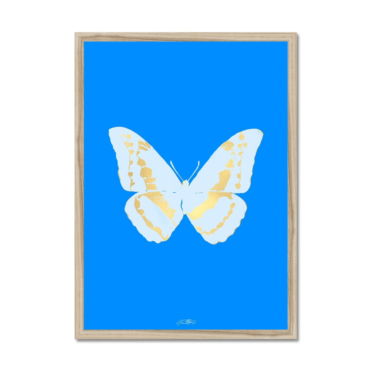 © les muses / Psyches is a collection of butterfly art prints featuring original illustrations of butterflies in an array with aura, gradient and glitter colors. The collection was inspired from the formal greek word psyche, thought to be the soul of the dead, and is comprised of over a hundred dreamy danish pastel butterfly posters, with silver and gold foil options. 