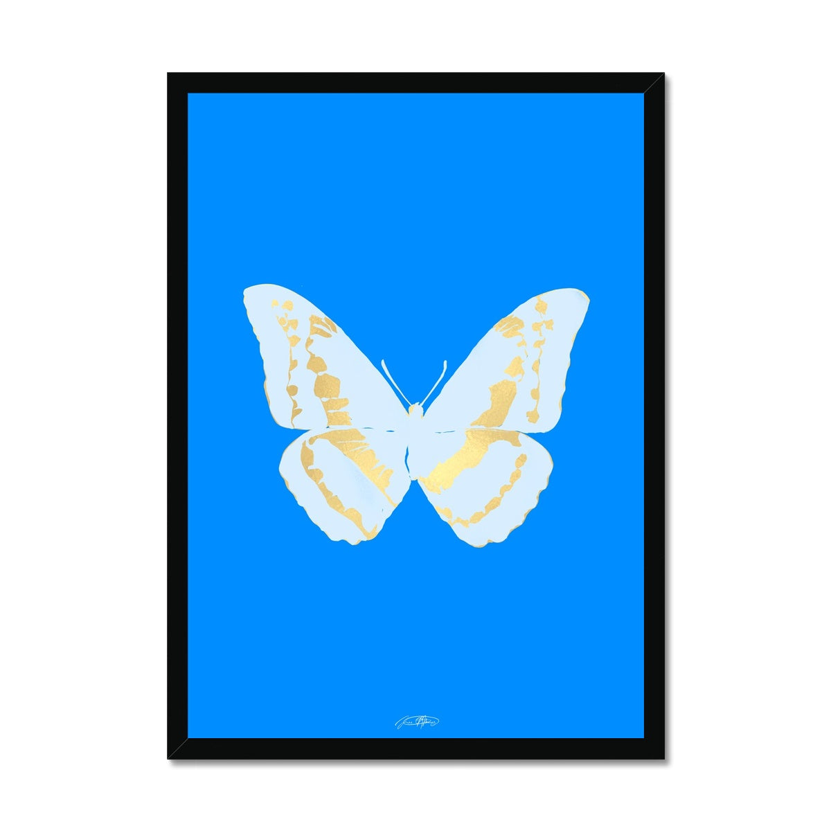 © les muses / Psyches is a collection of butterfly art prints featuring original illustrations of butterflies in an array with aura, gradient and glitter colors. The collection was inspired from the formal greek word psyche, thought to be the soul of the dead, and is comprised of over a hundred dreamy danish pastel butterfly posters, with silver and gold foil options. 