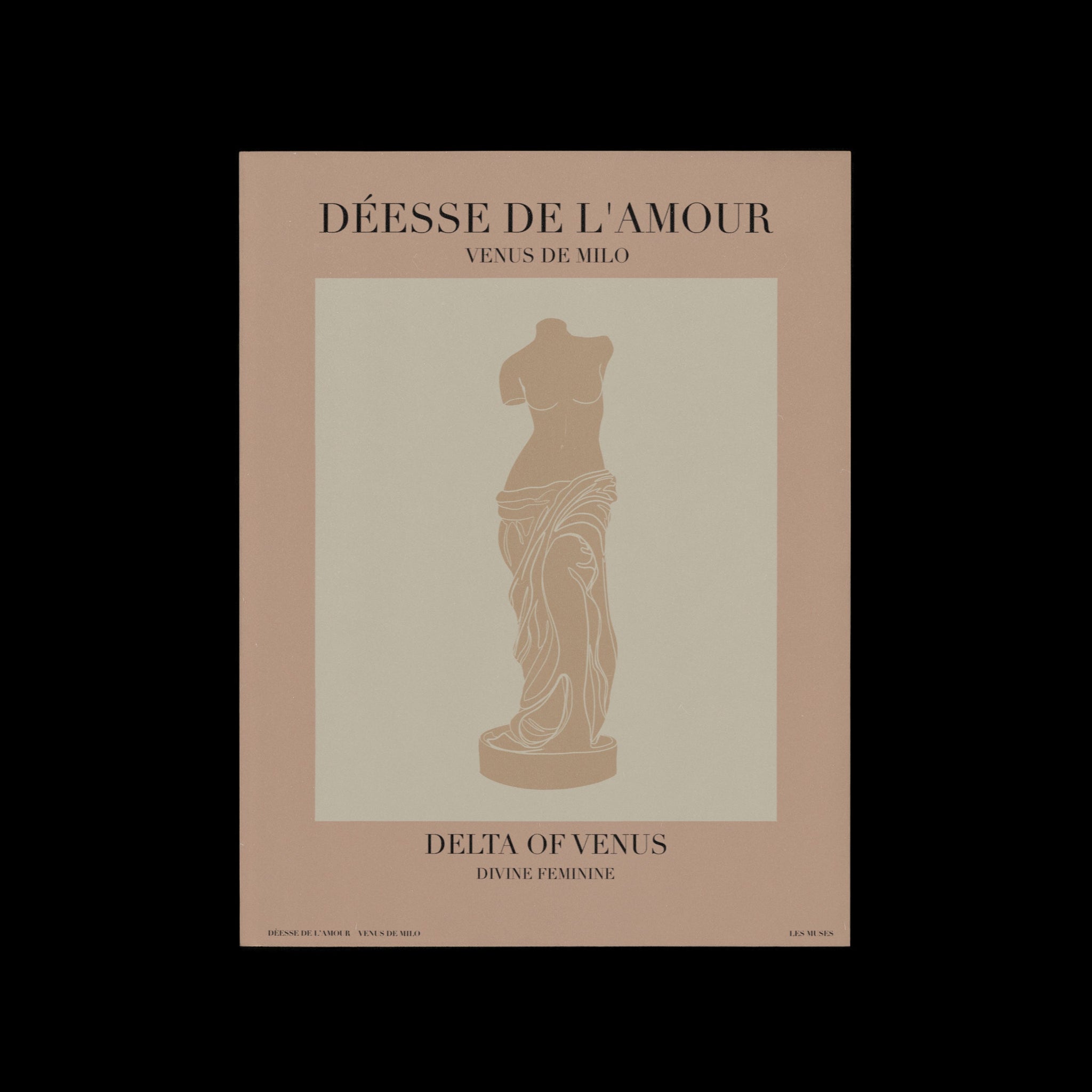 © les muses / Divine Feminine is a dreamy wall art collection featuring line art drawings of the female figure. The minimalist feminine art prints add a vintage touch to any wall gallery.