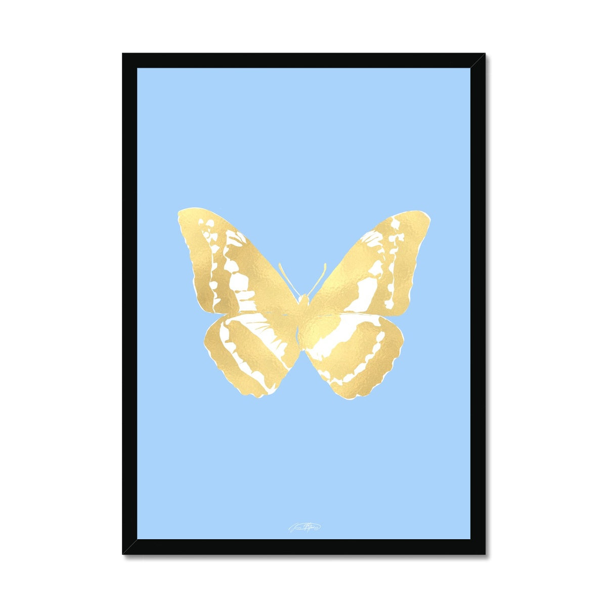 © les muses / Psyches is a collection of butterfly art prints featuring original illustrations of butterflies in an array with aura, gradient and glitter colors. The collection was inspired from the formal greek word psyche, thought to be the soul of the dead, and is comprised of over a hundred dreamy danish pastel butterfly posters, with silver and gold foil options. 